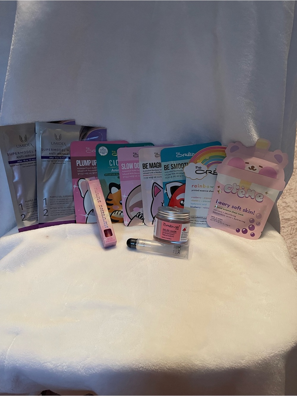 Assorted Women’s Skincare & 9 Face Masks Kits